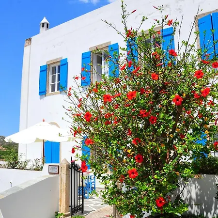 Отель Margarita Kythira Town